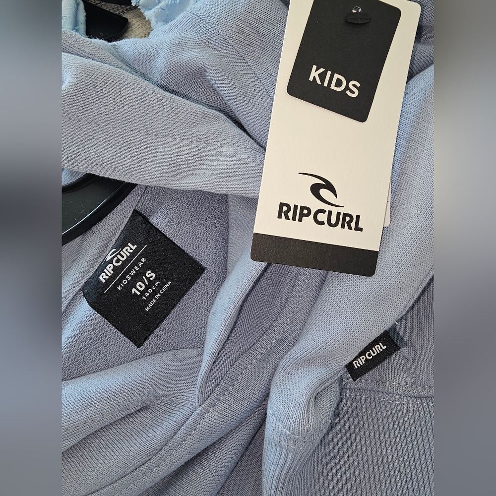 NWT Rip Curl Light Blue Hoodie with Gold and White Accents Boys Size Small (10) - Picture 2 of 3